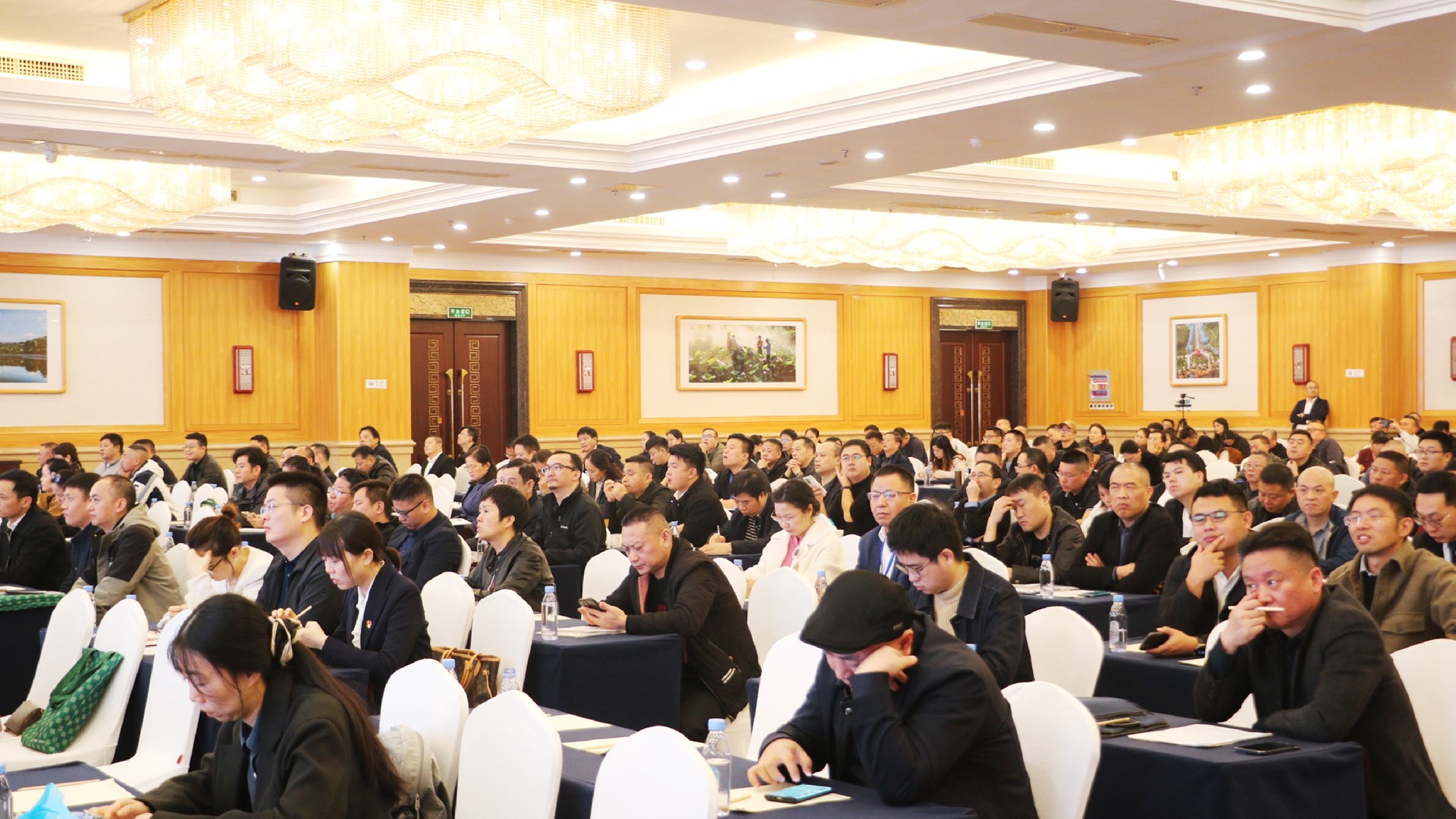 1763607408120122.jpg 會場.jpg